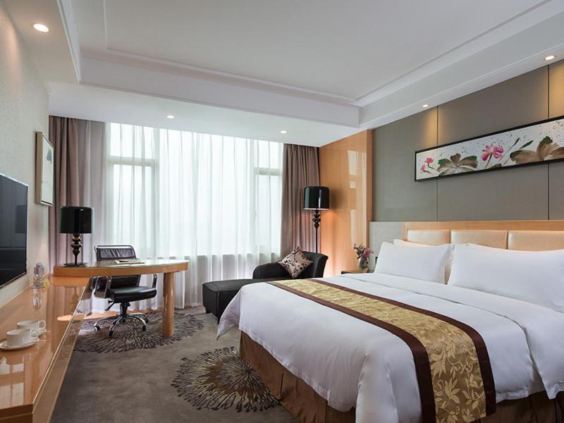 Vienna International Hotel Foshan The World Of Flowers Shunde Exterior photo